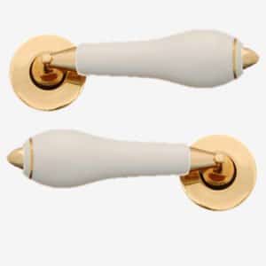 White Goldline Chamonix Lever Door Handle On Rose (Pair)